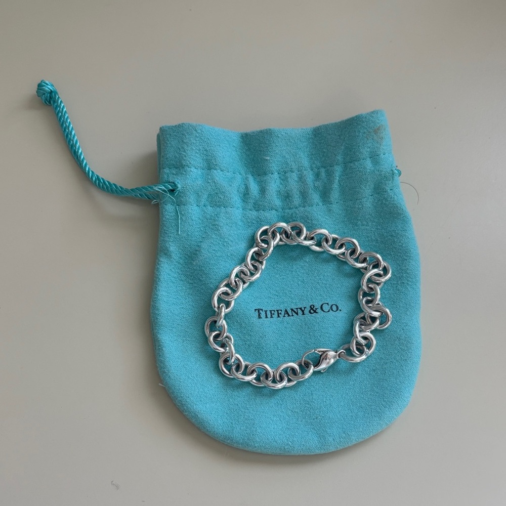 Tiffany & Co. - Sterling Silver Chain Bracelet with Blue Pouch